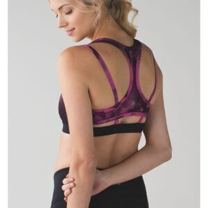 Women Lululemon Splendour Bra Blooming Pixie Raspberry Black Size 6